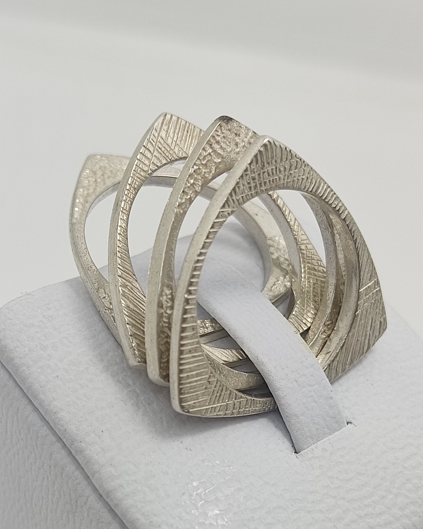Anillo Conexión mística de Elementum